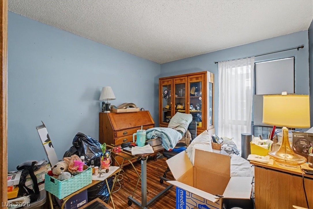 5716 Roseridge Avenue