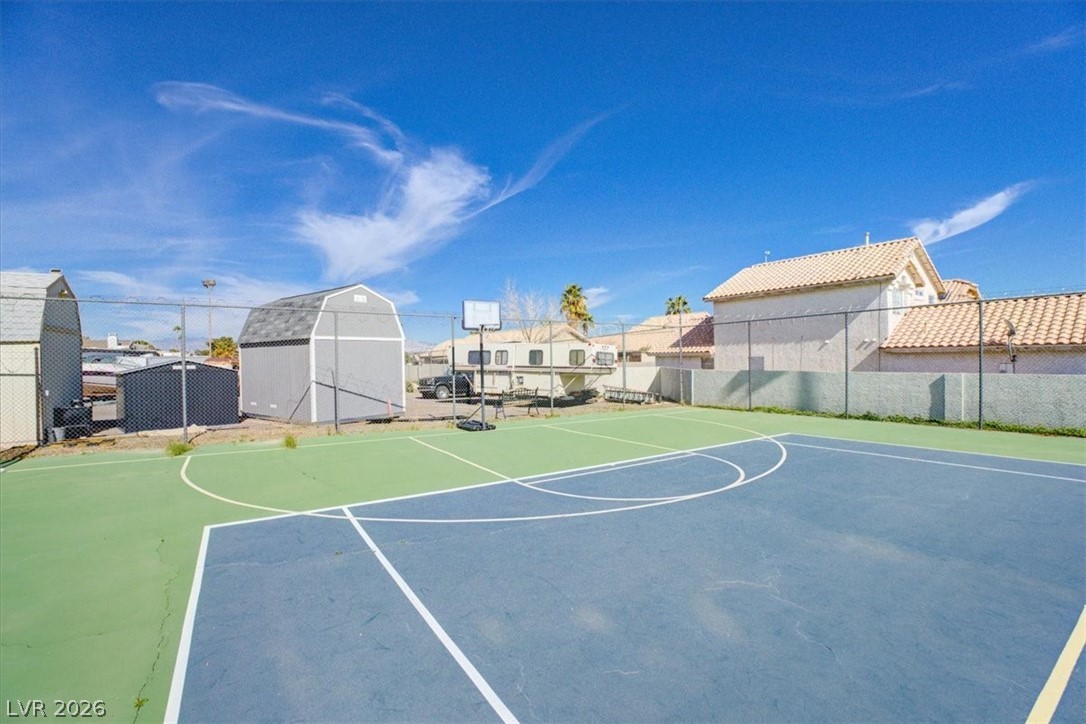 5716 Roseridge Avenue