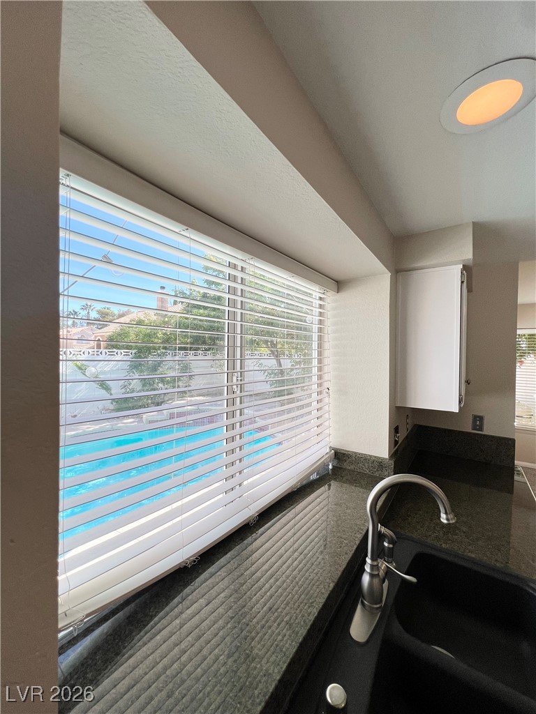 2436 Palm Shore Court