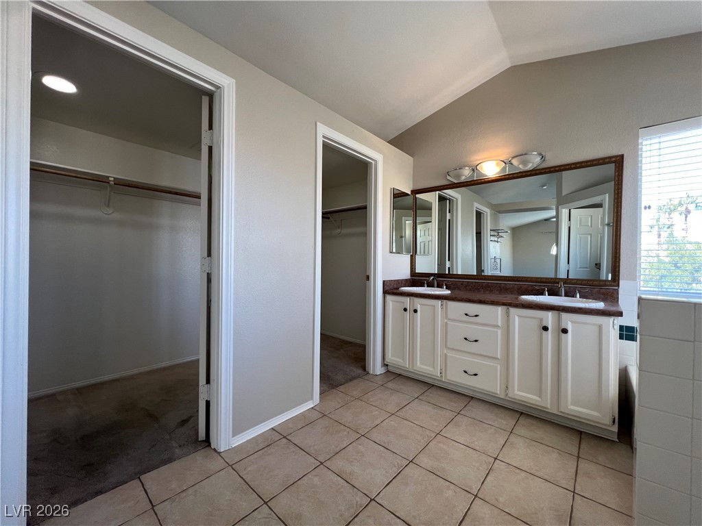 2436 Palm Shore Court