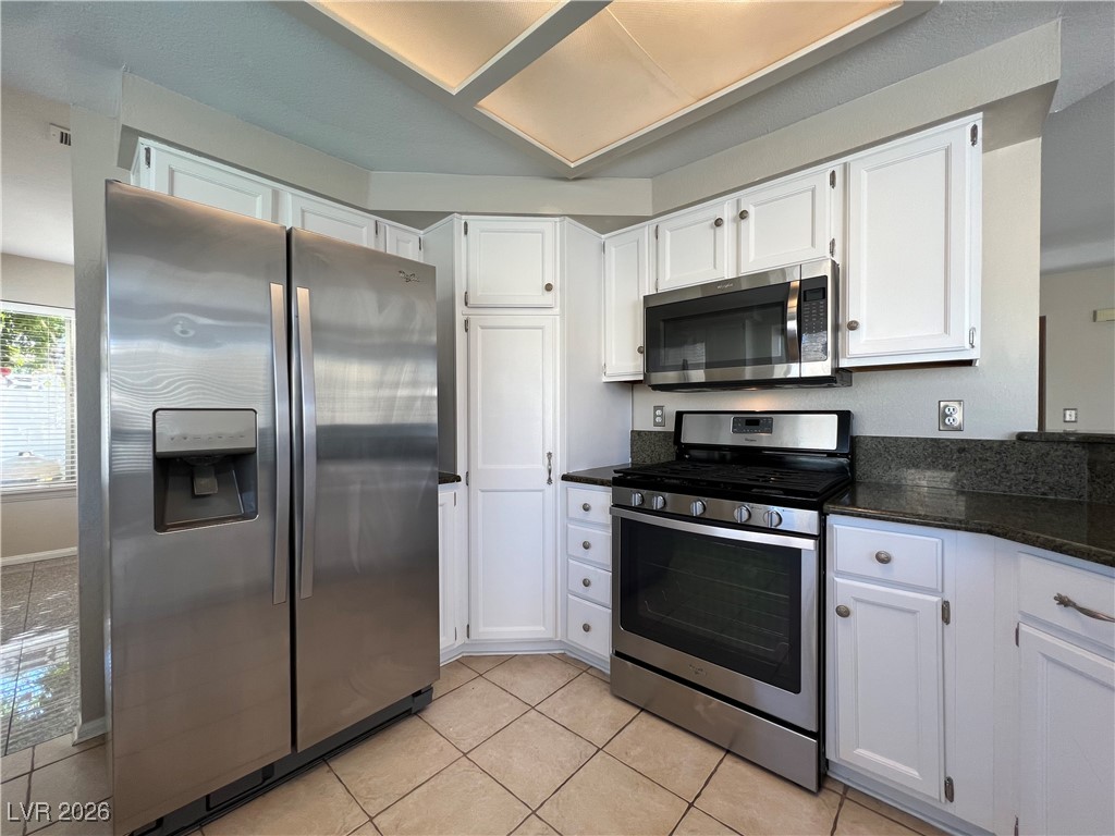 2436 Palm Shore Court