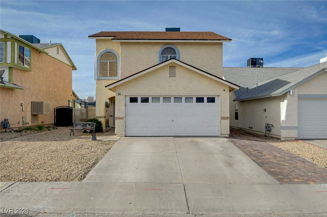918 Clipper Drive