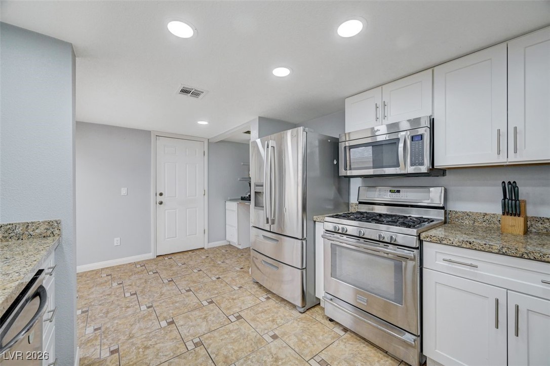918 Clipper Drive