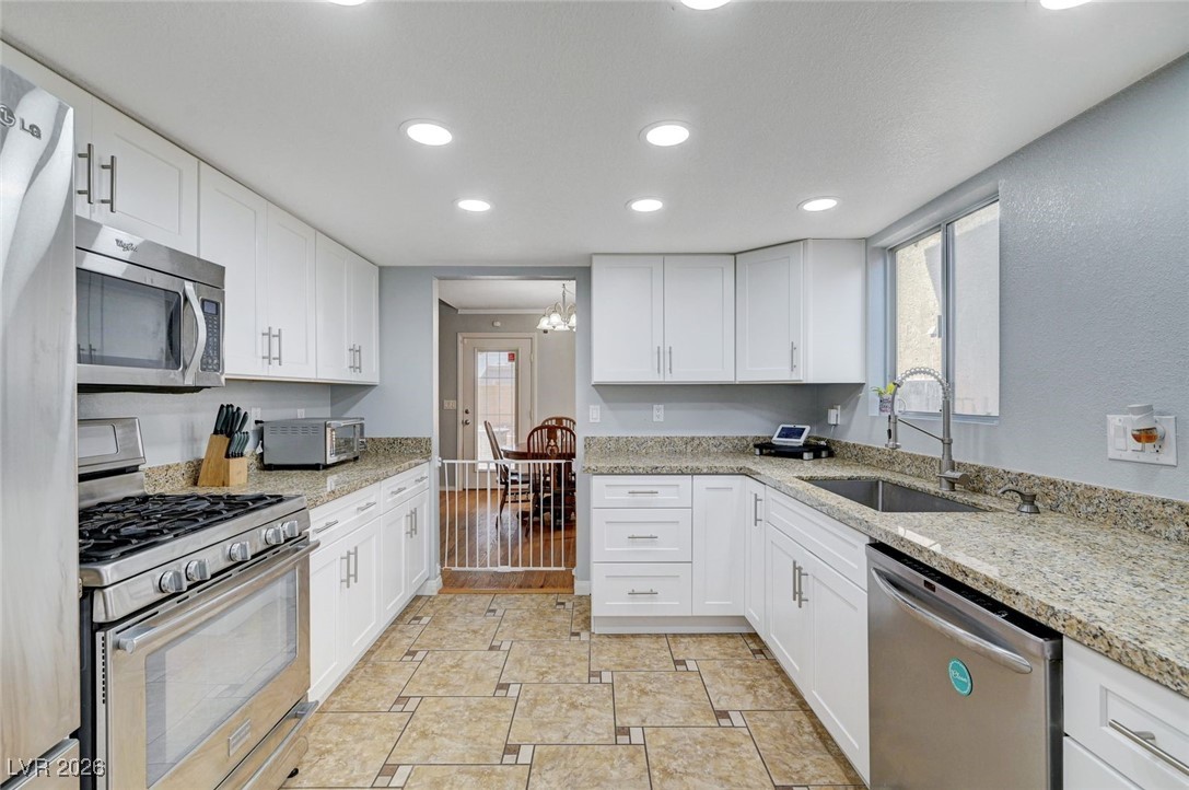 918 Clipper Drive