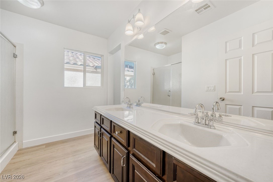 8564 Silver Coast Street