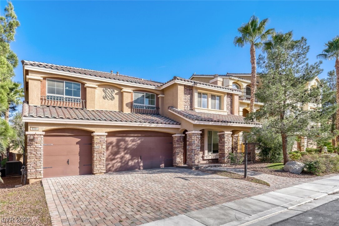 8564 Silver Coast Street