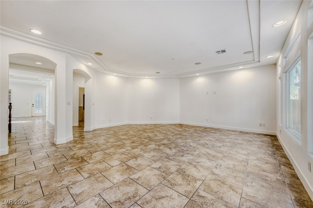 8564 Silver Coast Street