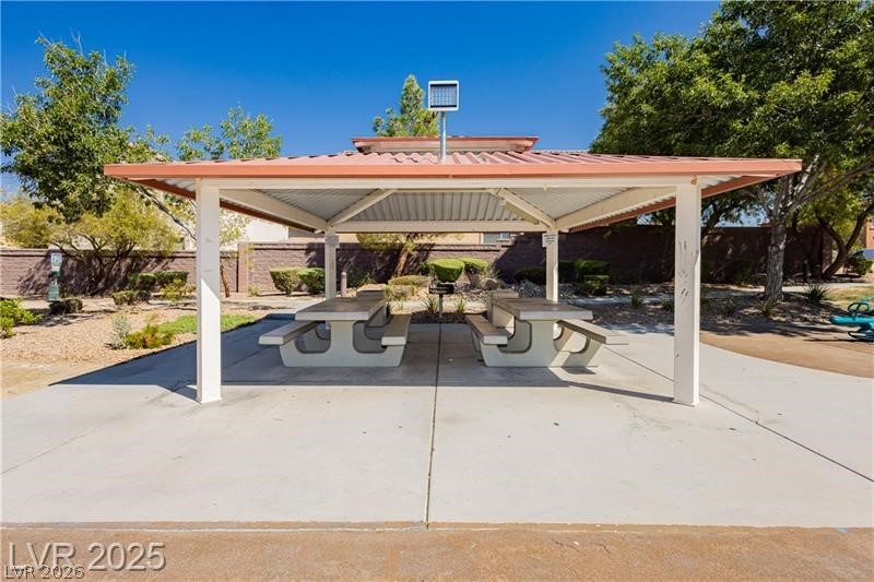 5253 Pendergrass Street