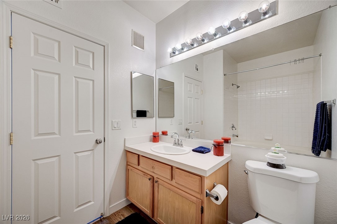 10125 Cedar Key Avenue 201