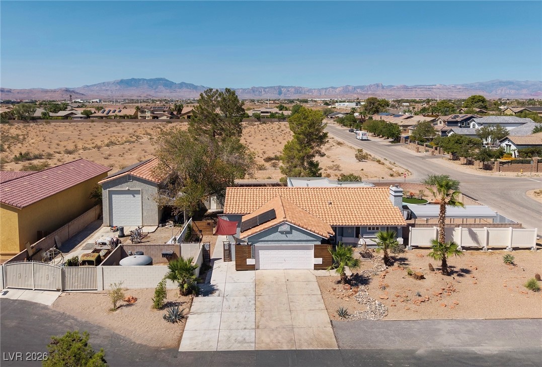 3385 West Agate Avenue