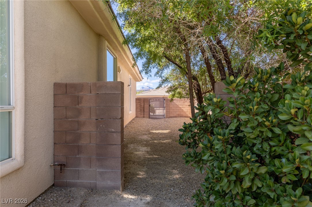 7304 Buttons Ridge Drive