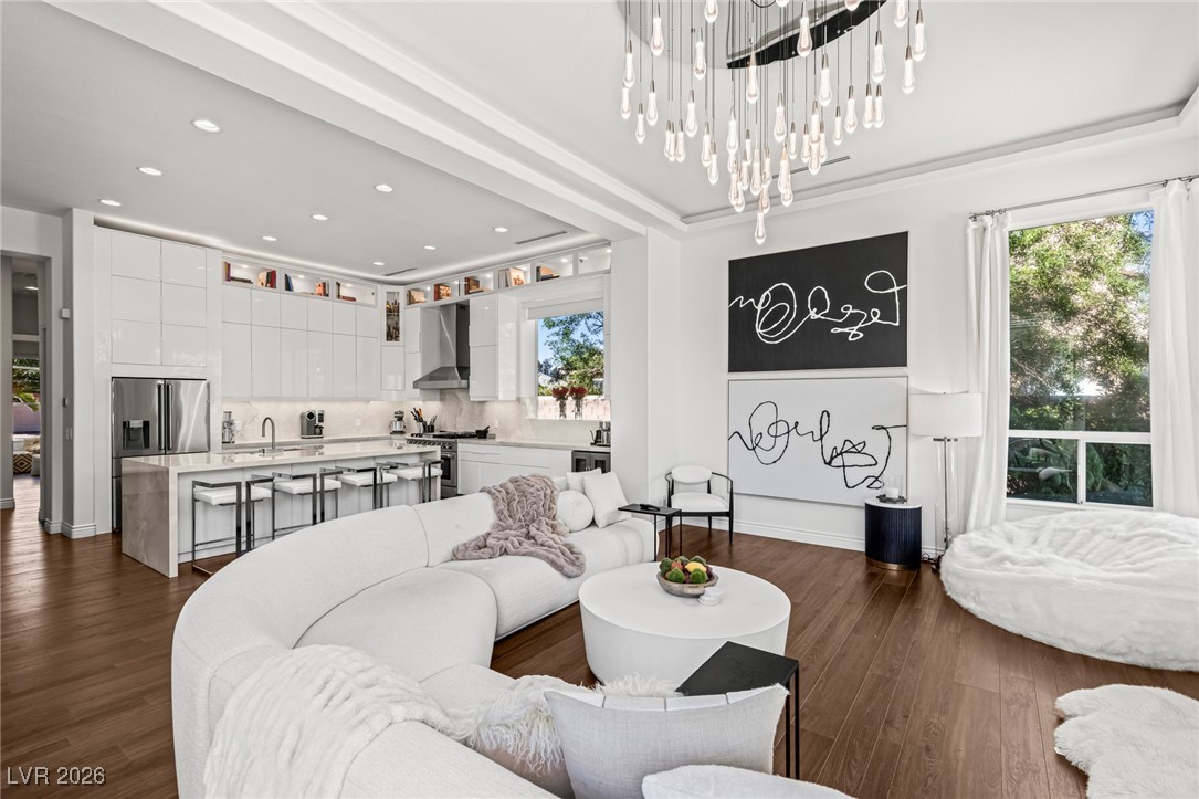 7304 Buttons Ridge Drive