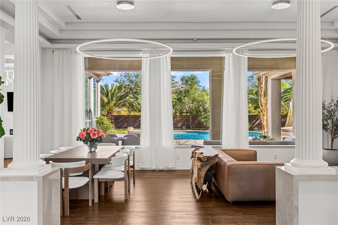 7304 Buttons Ridge Drive