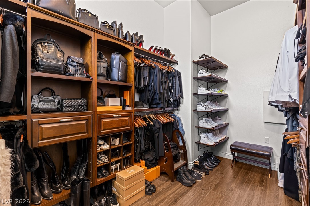 7304 Buttons Ridge Drive