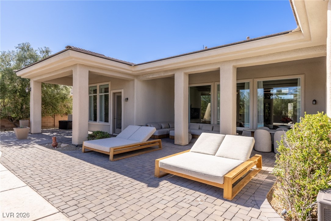 7304 Buttons Ridge Drive