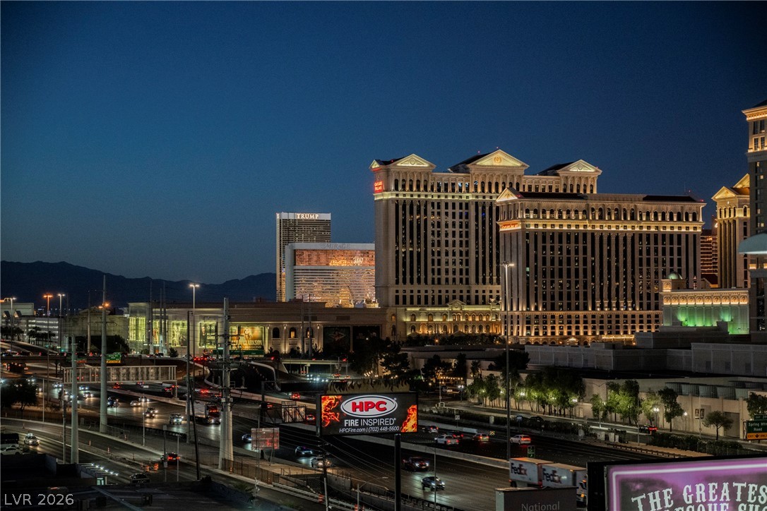 4471 Dean Martin Drive 810