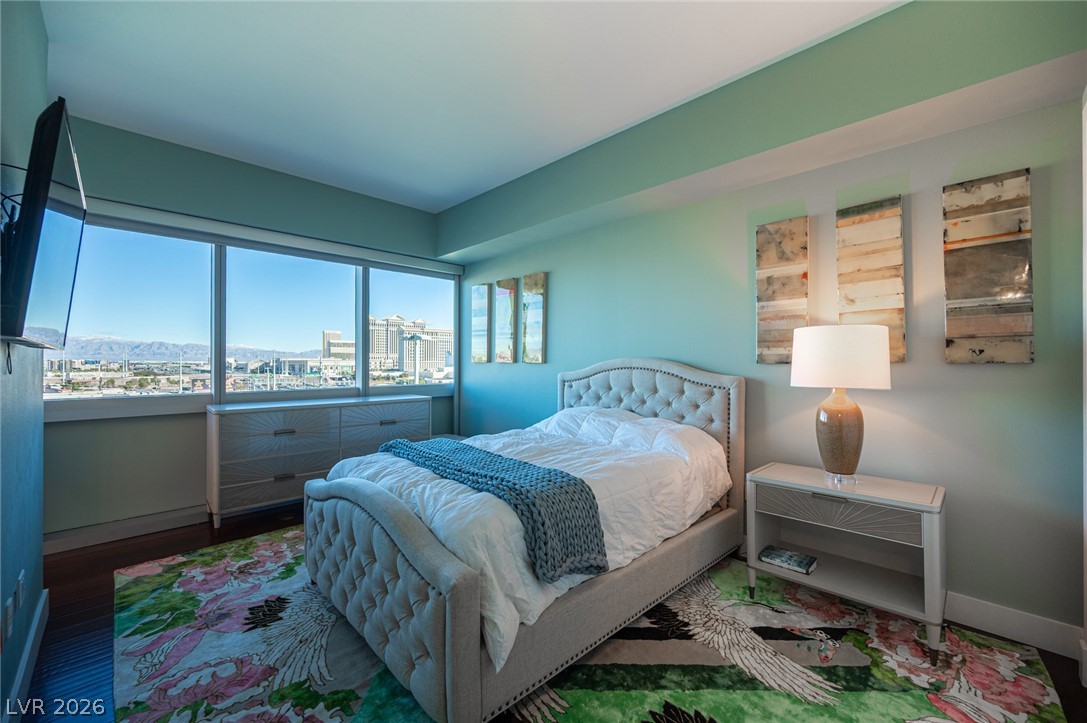 4471 Dean Martin Drive 810