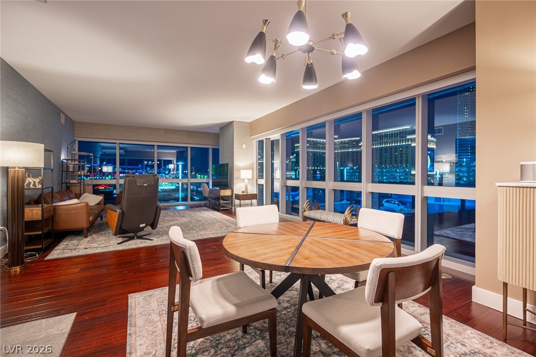 4471 Dean Martin Drive 810