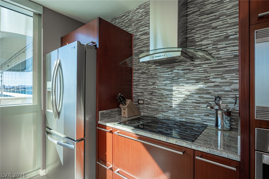 4471 Dean Martin Drive 810