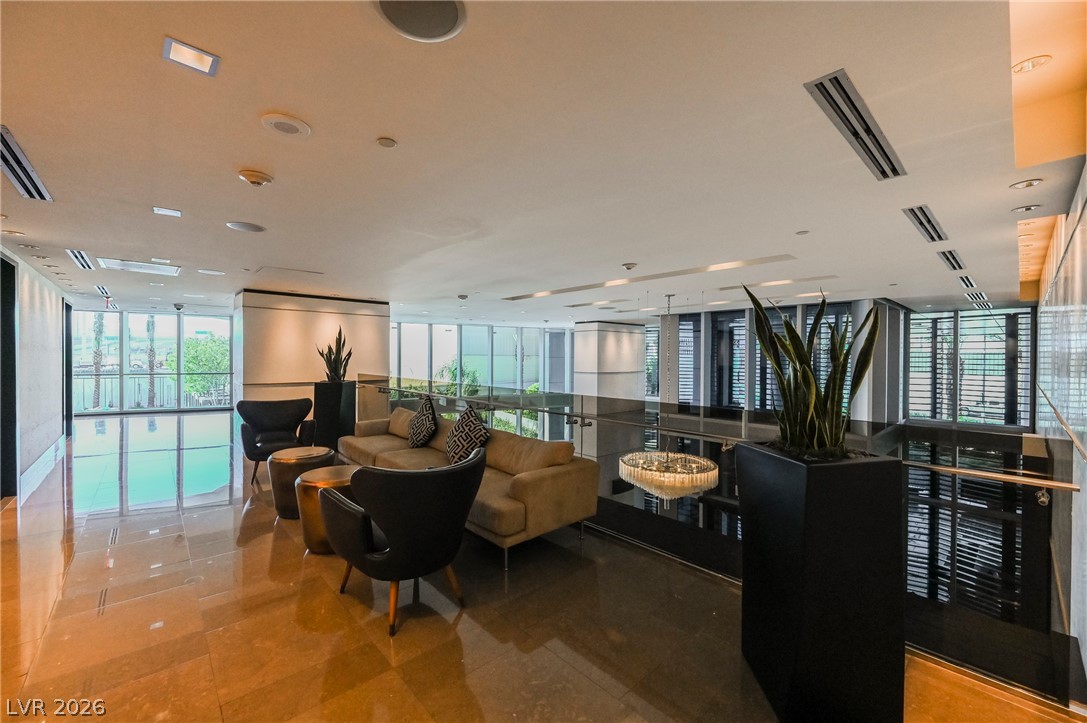 4471 Dean Martin Drive 810