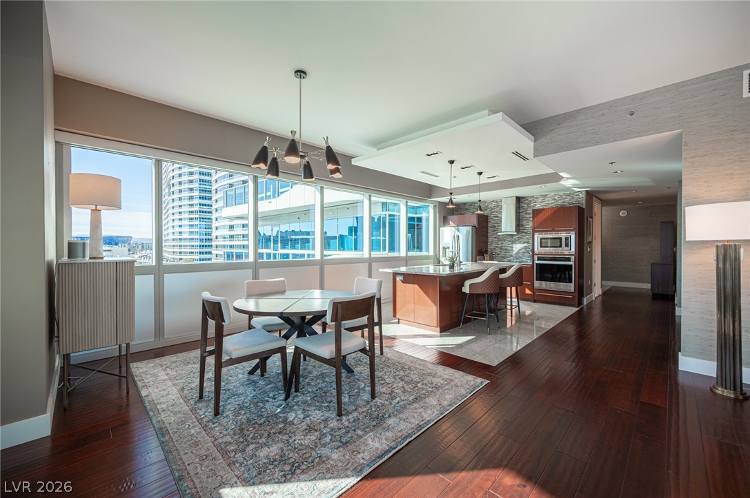 4471 Dean Martin Drive 810