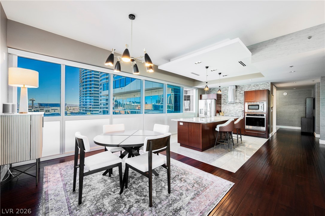 4471 Dean Martin Drive 810