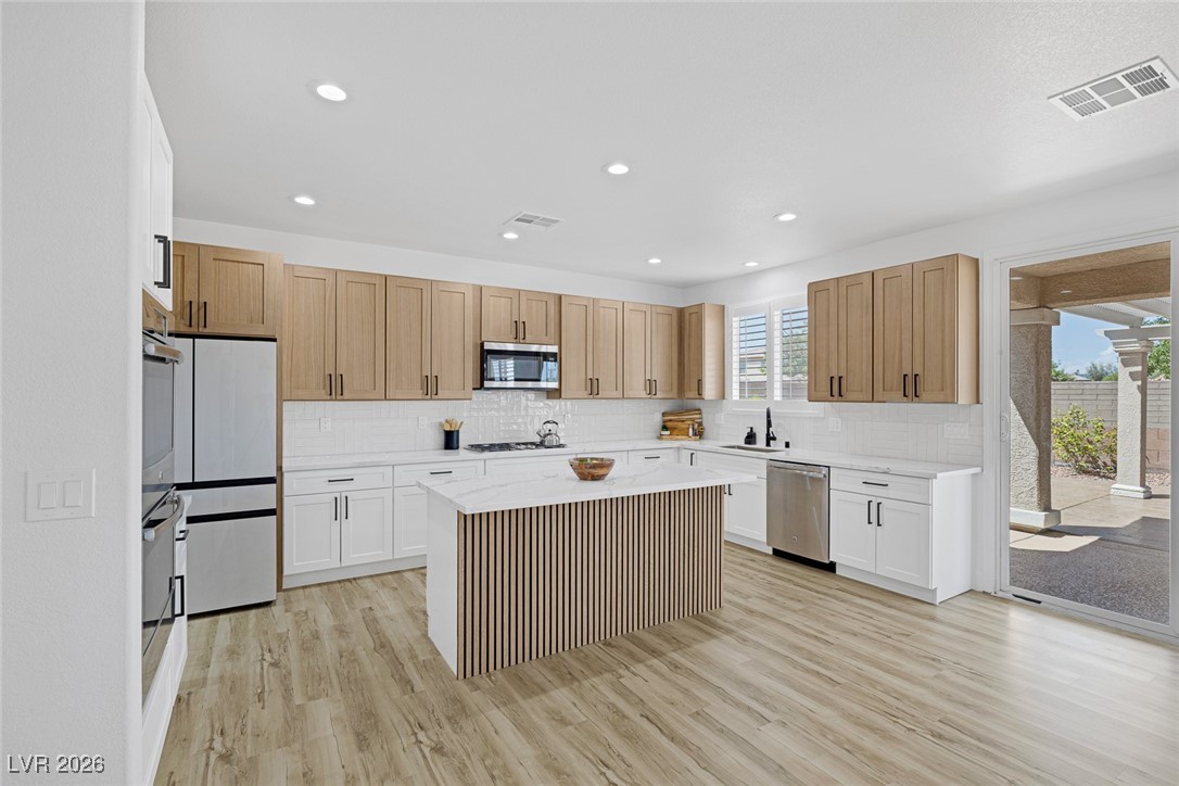 10302 Artful Stone Avenue