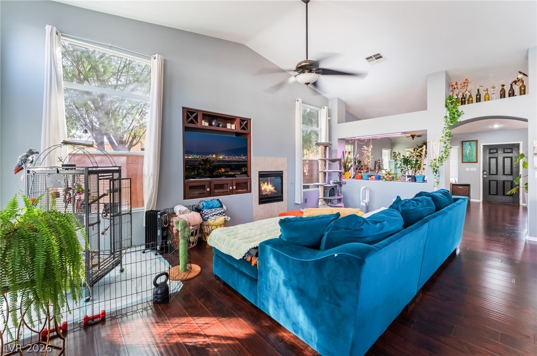 4460 Patriot Cannon Street