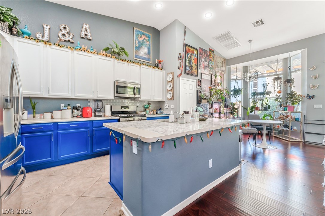 4460 Patriot Cannon Street