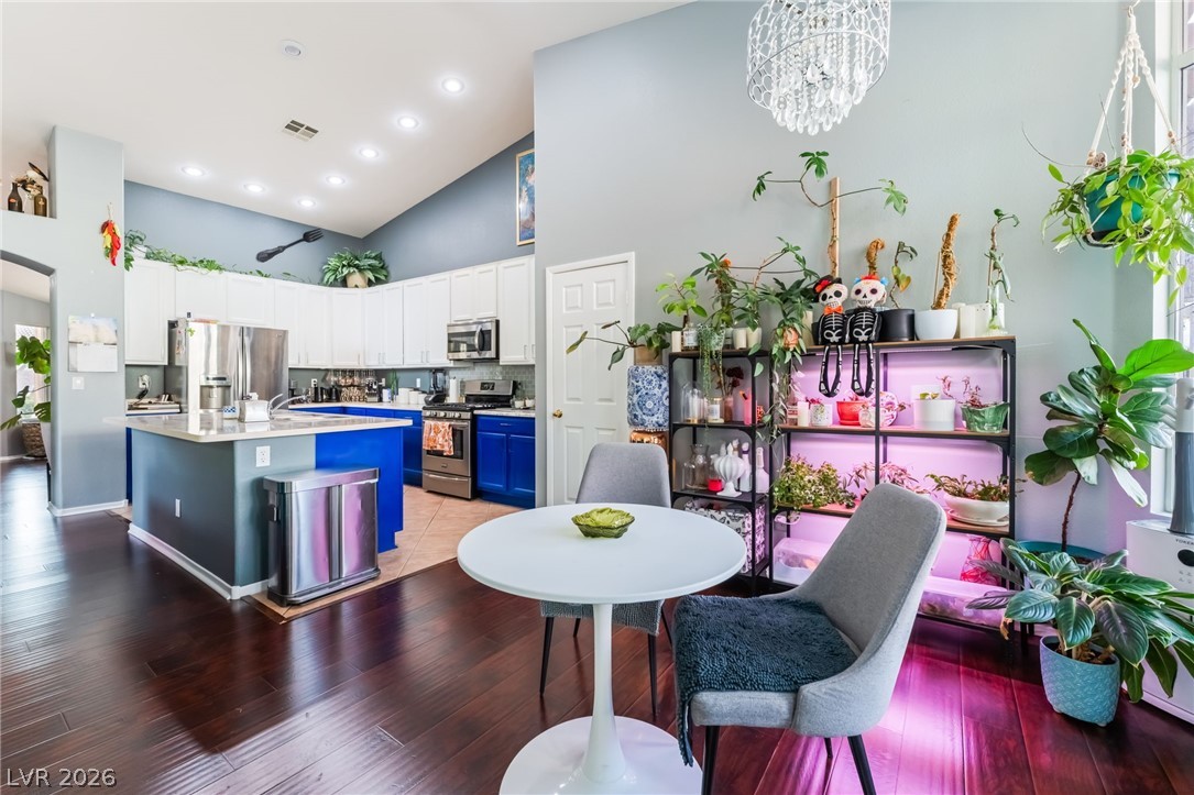 4460 Patriot Cannon Street