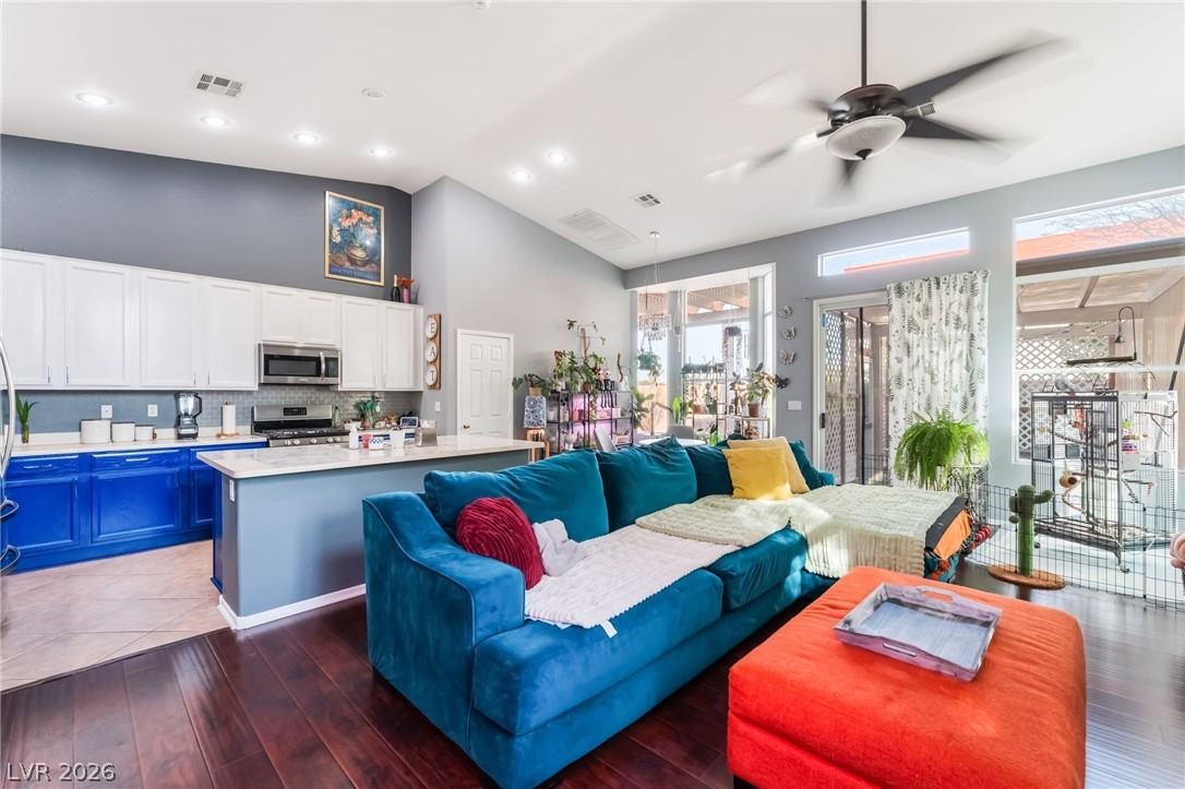 4460 Patriot Cannon Street