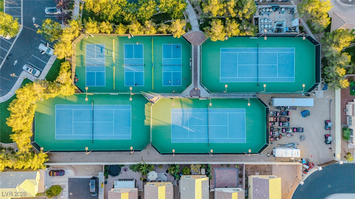 135 Broken Putter Way