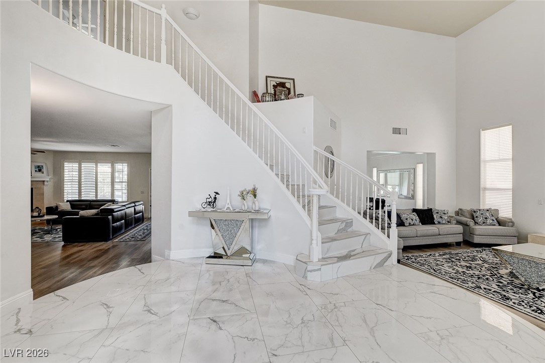 2496 Ram Crossing Way