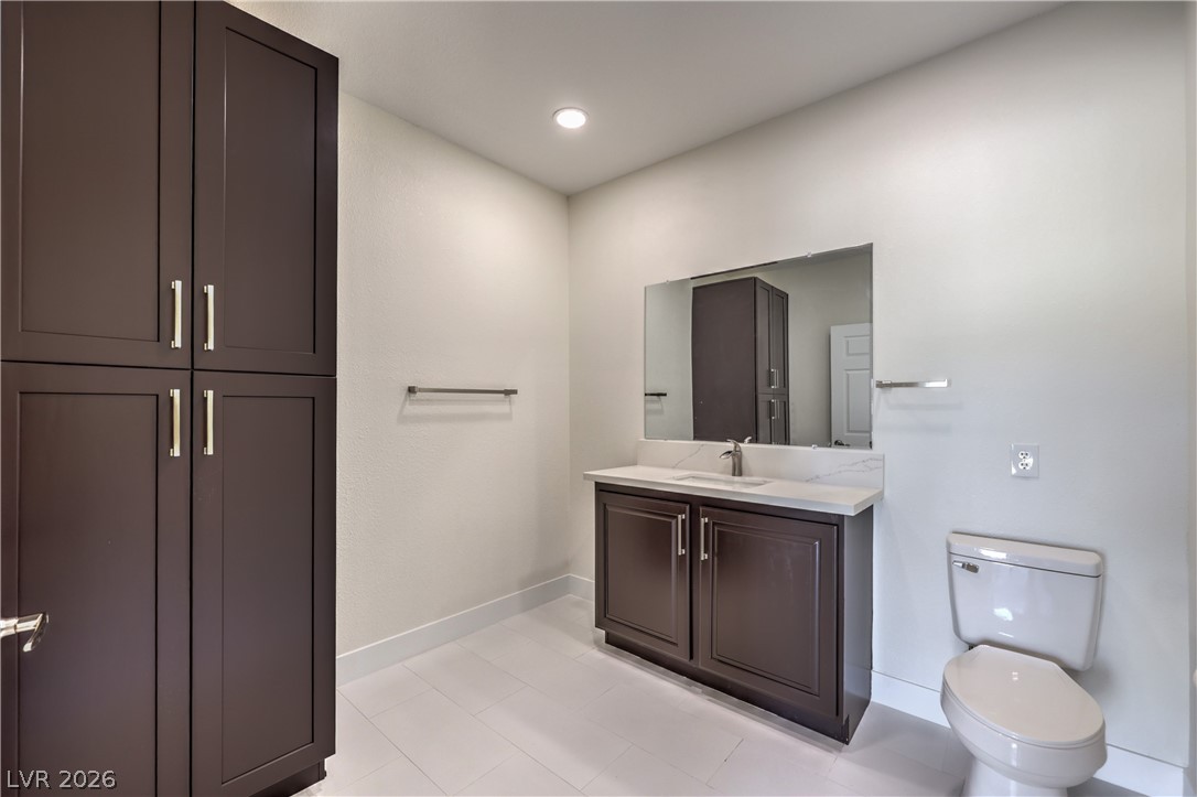 5152 Forest Oaks Drive