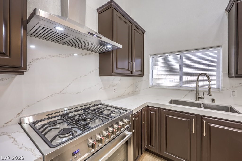 5152 Forest Oaks Drive