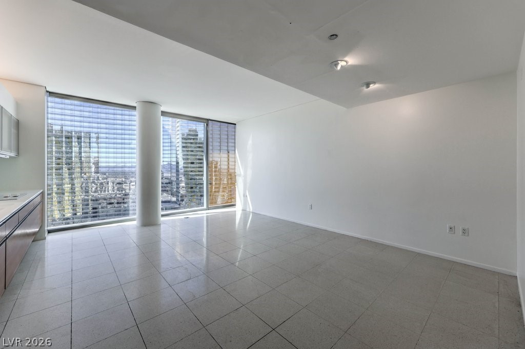 3726 Las Vegas Boulevard 2504