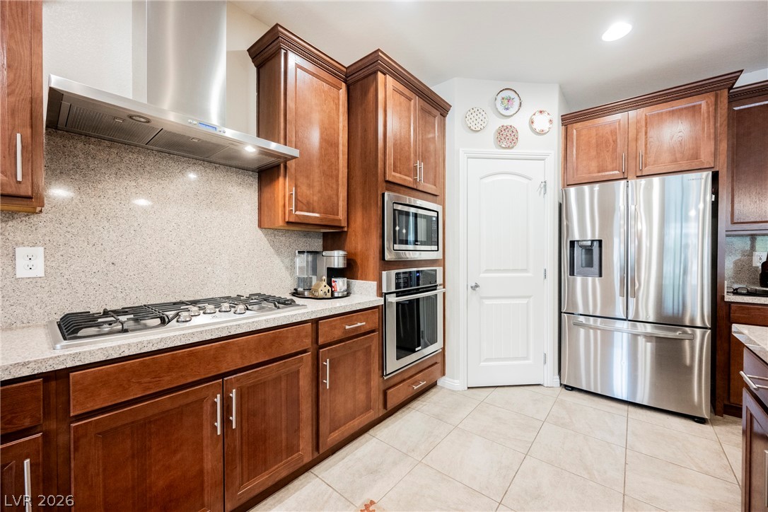 6217 Starflare Street