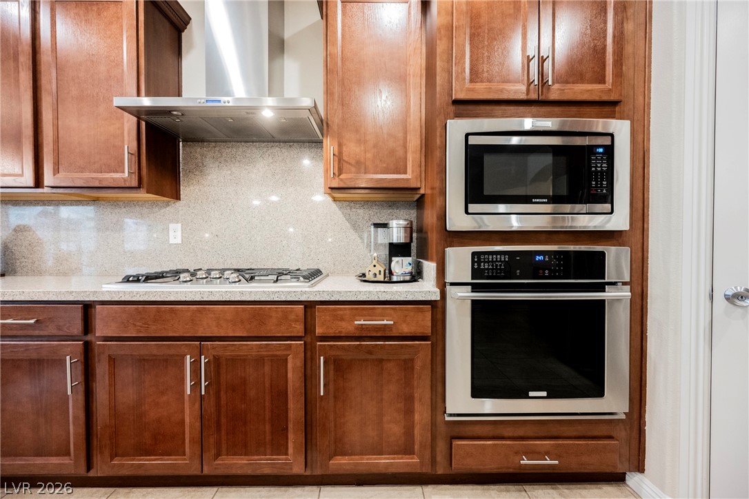 6217 Starflare Street