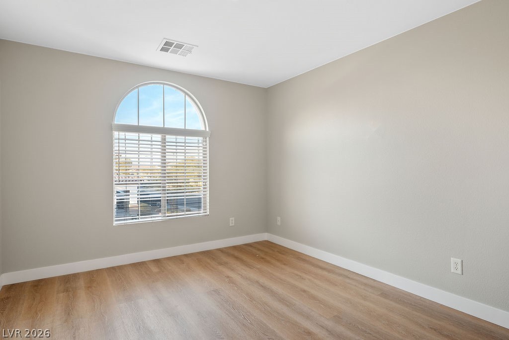 7377 Horizon Rock Avenue