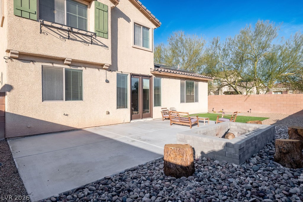 7377 Horizon Rock Avenue