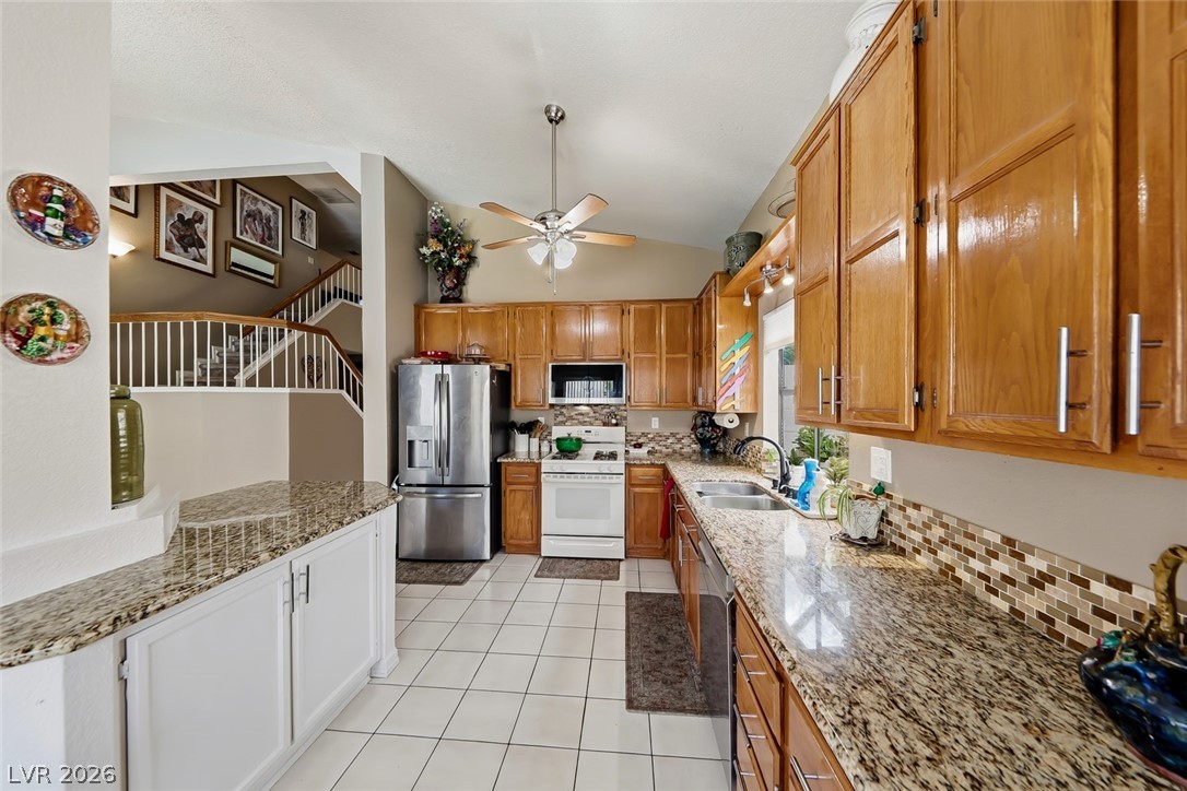 9316 Ricardo Lane