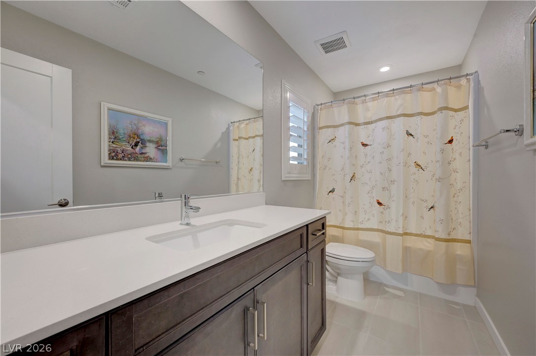 9291 Desert Pearl Avenue