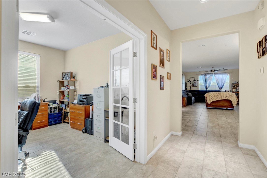 355 Mano Destra Lane