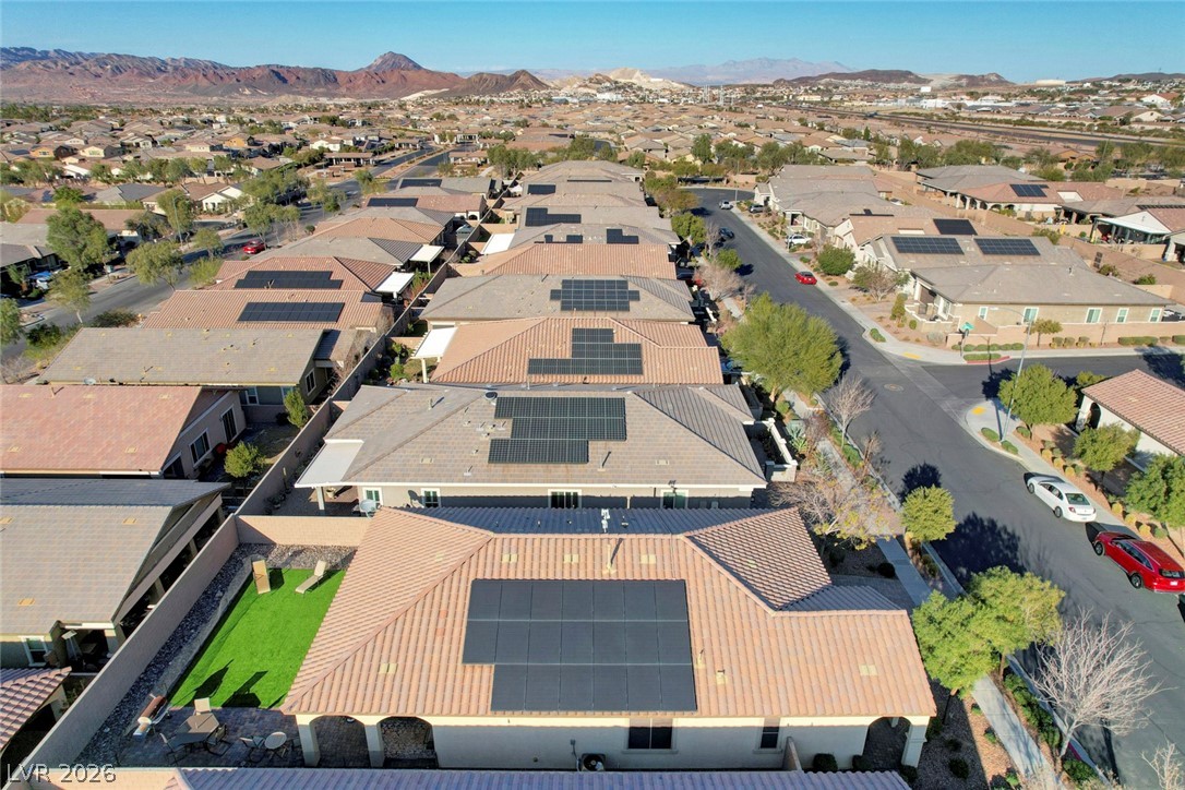 355 Mano Destra Lane