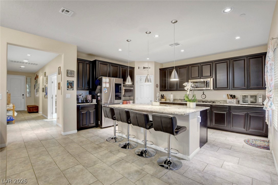 355 Mano Destra Lane