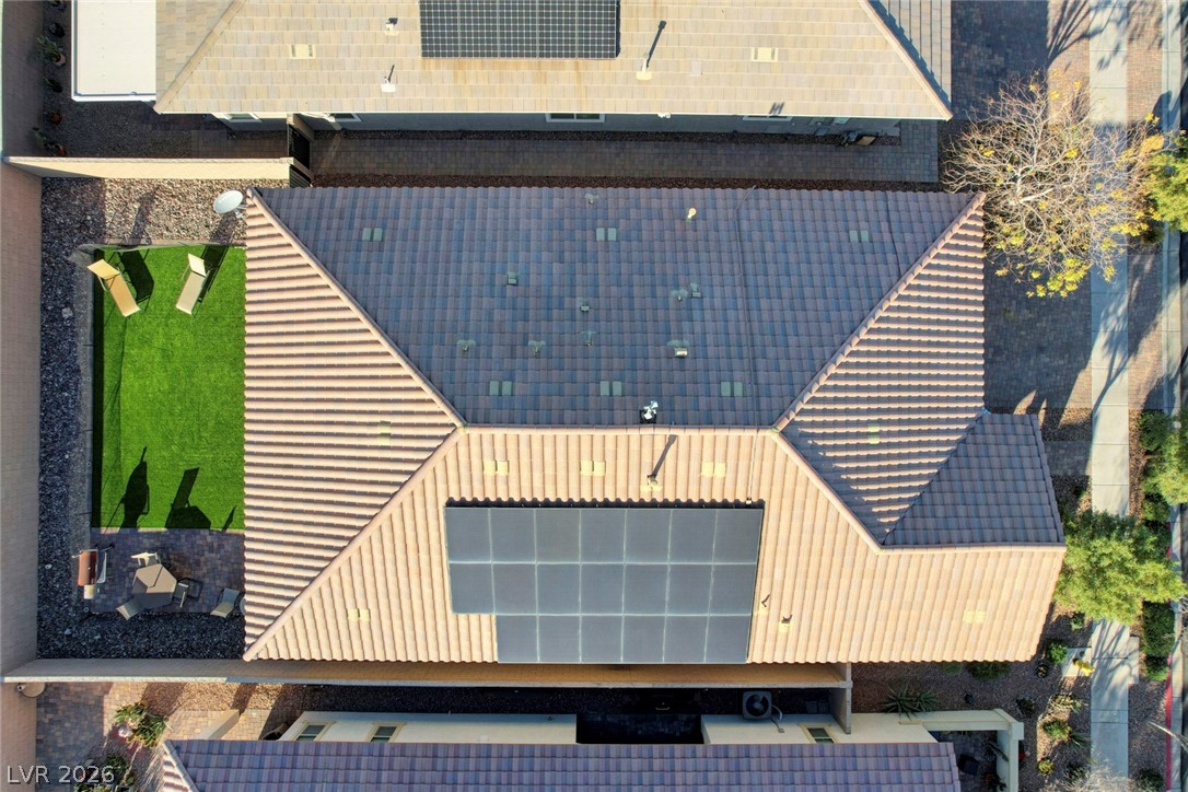 355 Mano Destra Lane