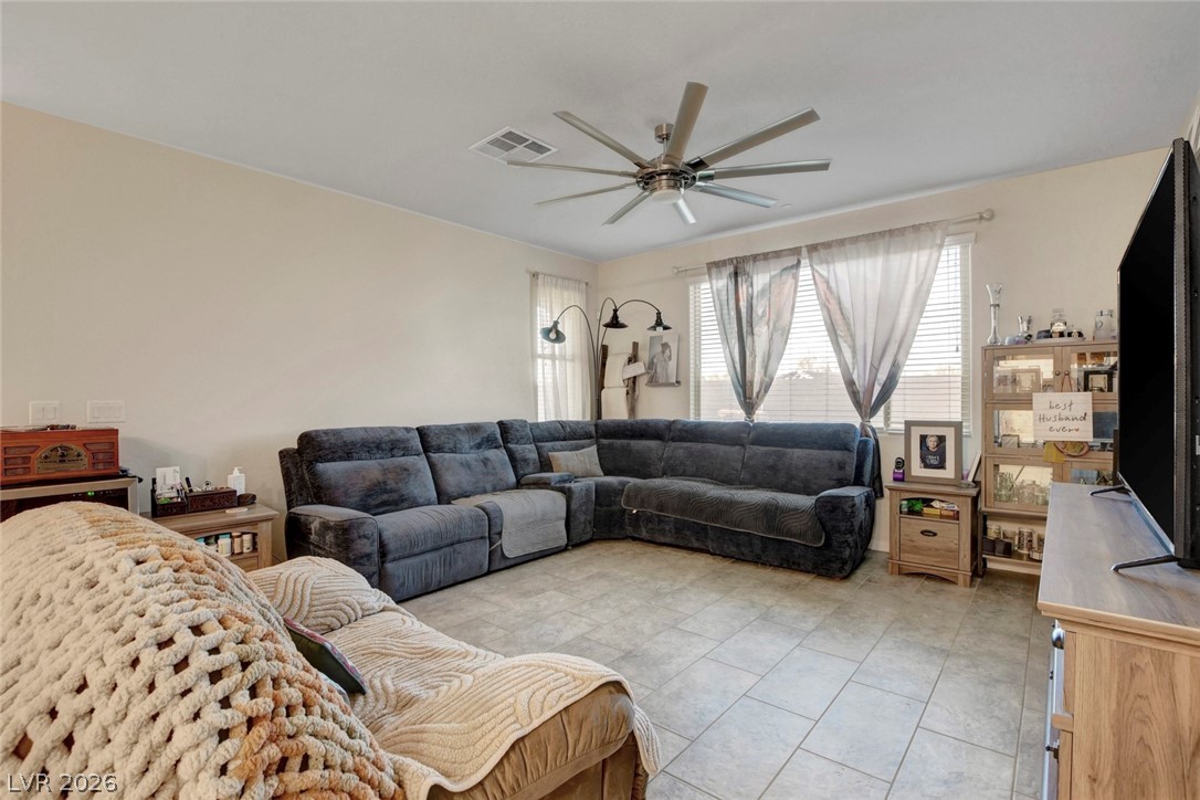 355 Mano Destra Lane