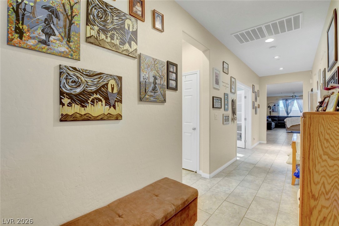 355 Mano Destra Lane