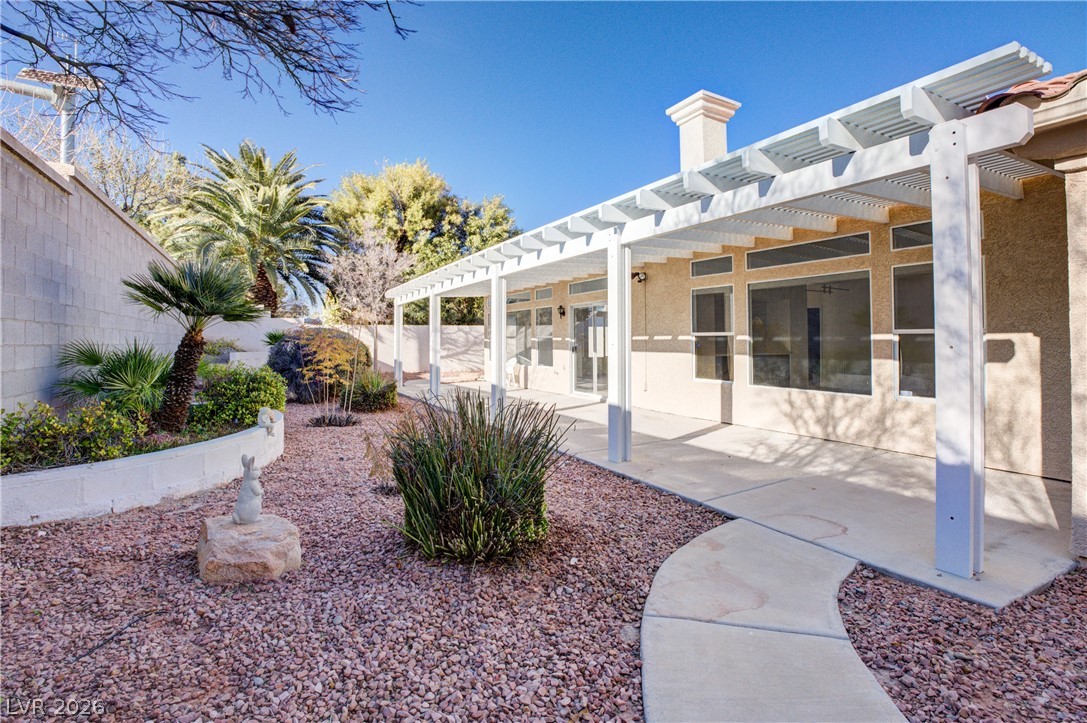 7411 Thornbuck Place