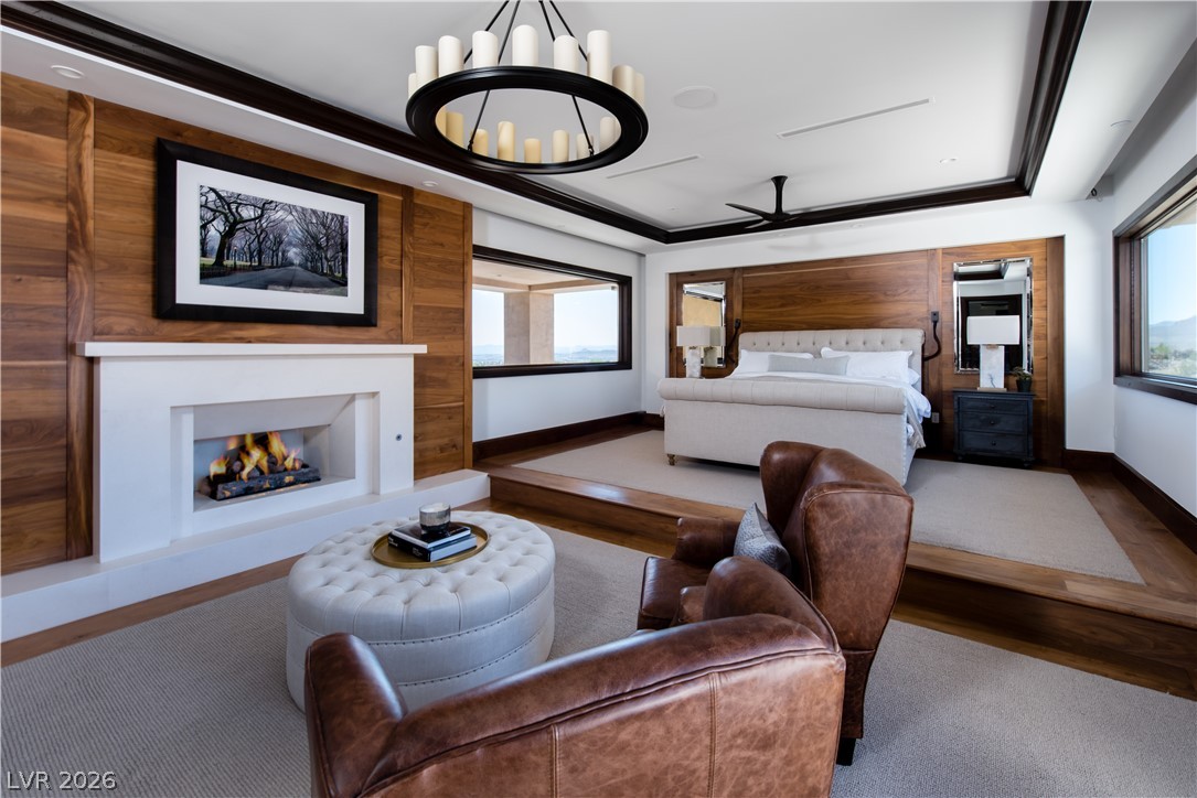 5 PROMONTORY POINTE Lane